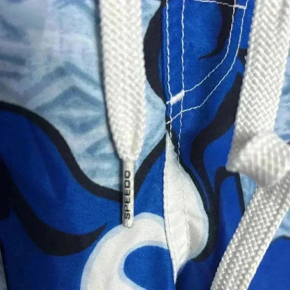 *Speedo Men’s Swim Trunks Royal Blue Size M - Picture 2 of 6